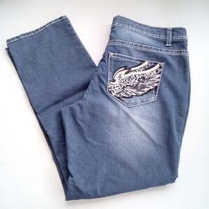 ND Weekend Denim Jeans - Light BlueND Weekend Embroidered Wing Mid-Rise Straight